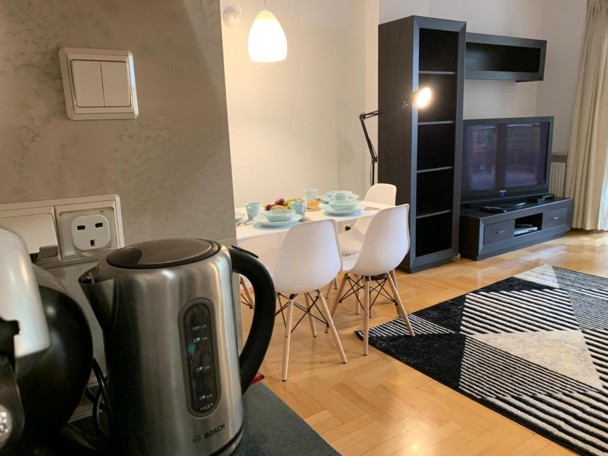 Appartement Modern 1br Flat In Heart Of With Parking *