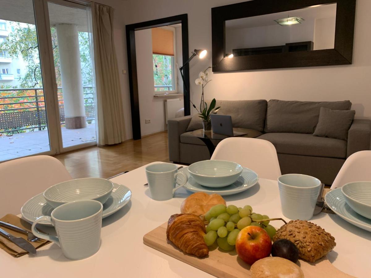 Appartement Modern 1br Flat In Heart Of With Parking Warschau